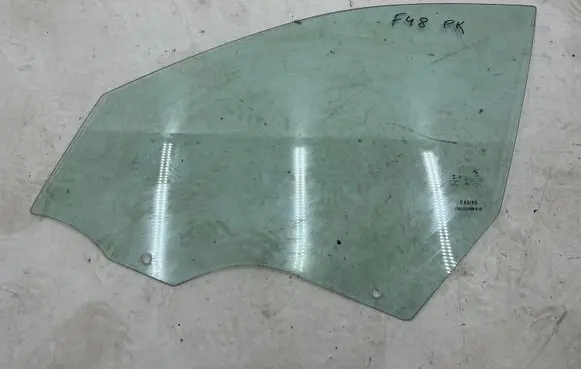 BMW X1 F48 F49 Front door window glass four-door 43R011005