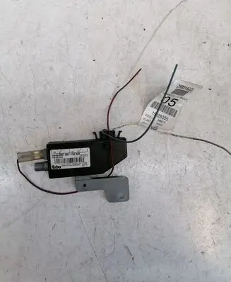 Mercedes-Benz ML W163 Aerial antenna amplifier A1638200089