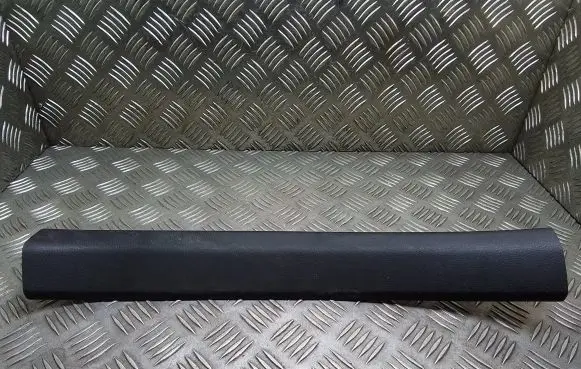 Lexus ES 250 - 300 - 330 Rear sill trim cover 6791833160