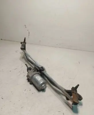 Skoda Fabia Mk2 (5J) Front wiper linkage and motor 5J1955113B SA5250 100615AVS0290