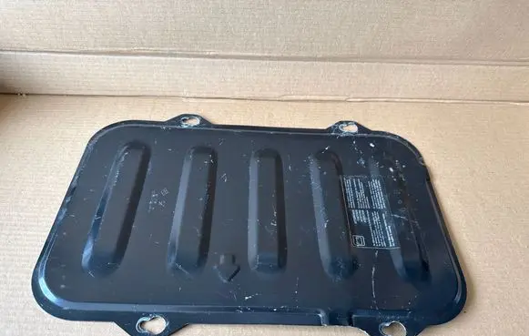 Opel Vivaro Battery box tray cover/lid 8200403170 93854495