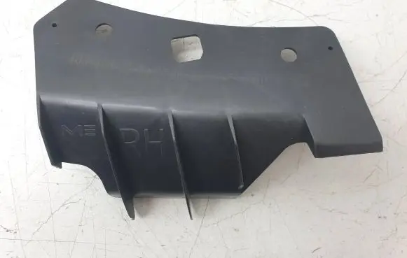 Tesla Model 3 Front bumper mounting bracket 108417000B 108417000 10841700
