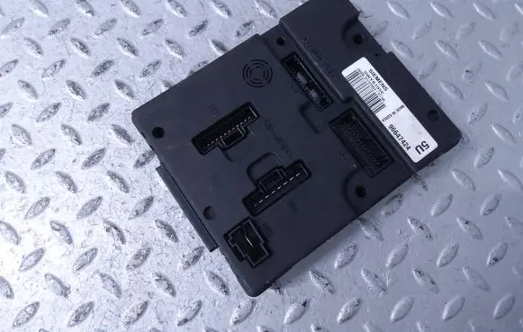 Chevrolet Epica Comfort/convenience module 96647424 5WY8155C