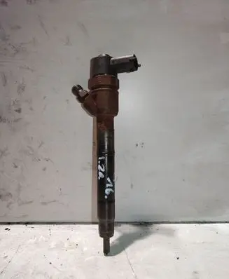 Hyundai i20 (PB PBT) Fuel injector 0445110320