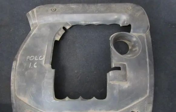 Volkswagen Polo Engine cover (trim)