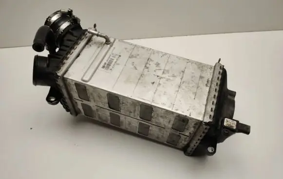 Mercedes-Benz GL X166 Intercooler radiator A2780900514