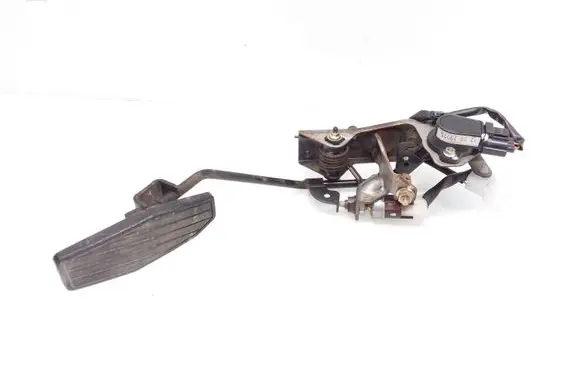 Mazda Premacy Accelerator pedal position sensor CB0541AC0