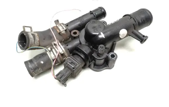 Suzuki Grand Vitara II Thermostat/thermostat housing 8200674366