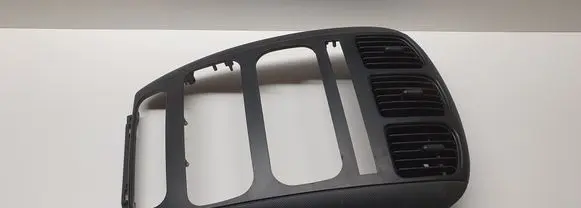 Chrysler Voyager Radio/GPS head unit trim 05009035AA P05005021AG