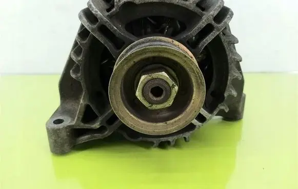 Fiat Punto Evo Generator/alternator 46542889