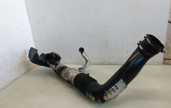 Ford Focus Air intake hose/pipe