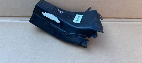 BMW 7 E38 Air intake duct part 51118150763