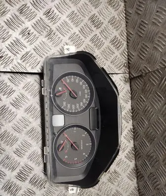 Volvo XC70 Speedometer (instrument cluster) 31254776