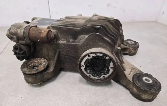 Skoda Octavia Mk2 (1Z) Rear differential 0BR525010 KMC