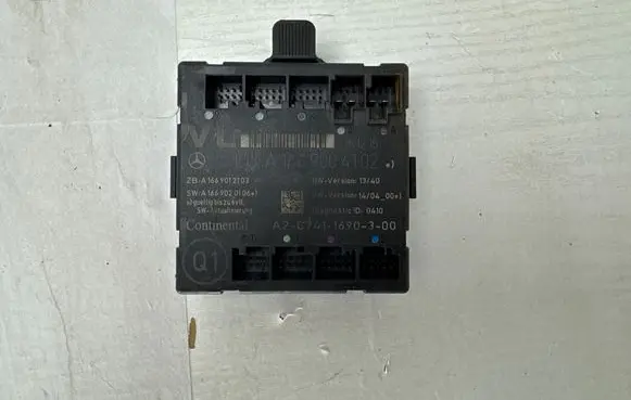 Mercedes-Benz GLE (W166 - C292) Door control unit/module A1669004102