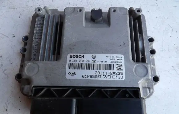 KIA Soul Engine control unit/module 391112A235 1039S73801 0281030239
