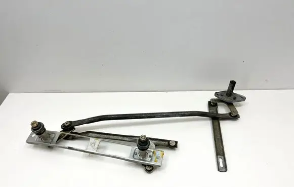 Mercedes-Benz SL R107 Front wiper linkage and motor A1078200043 1078200043