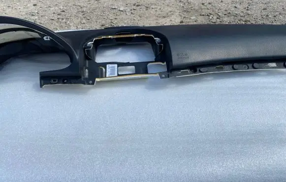 Mercedes-Benz E W211 Dashboard A2116800687 2116800687