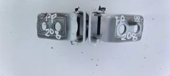 Peugeot 208 I Loading door hinge set 