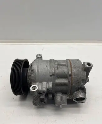 Volkswagen PASSAT B8 Air conditioning (A/C) compressor (pump) 5Q0816803D 4472502801 7572019