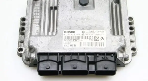 Citroen Xsara Picasso Engine control unit/module 9663268380
