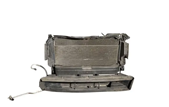 Opel Vivaro Radiator set 93868357 93868376