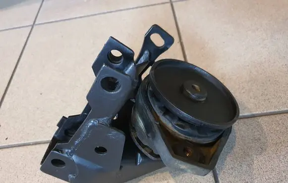 Volkswagen Multivan T4 Gear shift cable bracket 701399267G