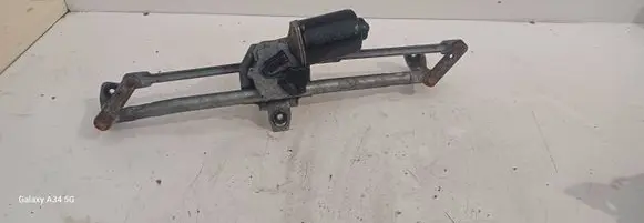 Seat Toledo II (1M) Front wiper linkage and motor 22147305