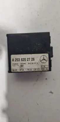 Mercedes-Benz E W211 Alarm control unit/module A2038202726 510080170 P20302