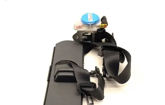 Mercedes-Benz GLA W156 X156 Front seatbelt 