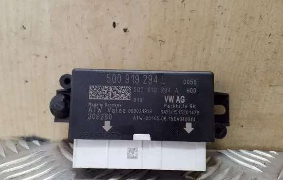 Volkswagen PASSAT B8 Parking PDC control unit/module 5Q0919294L 5Q0919294A