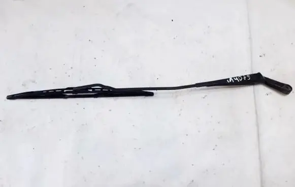 Volkswagen Golf III Front wiper blade arm 1h1955410a