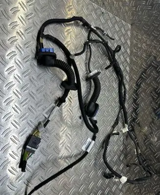 Peugeot 208 II Tailgate/trunk wiring harness 9834133080 0R4500 38589