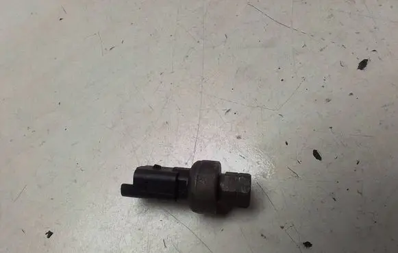 Peugeot 307 Air conditioning (A/C) pressure sensor 52CP100 9647971280
