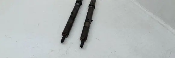 Audi A6 S6 C5 4B Fuel injector 059130201b