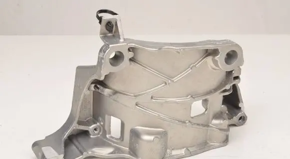 Volvo XC60 Generator/alternator bracket 31480101