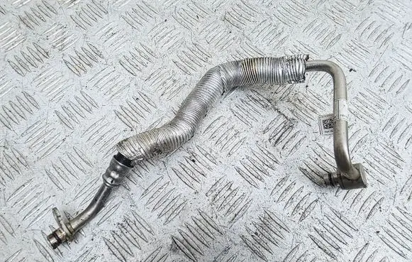 Mini One - Cooper F56 F55 Turbo turbocharger oiling pipe/hose 7617534