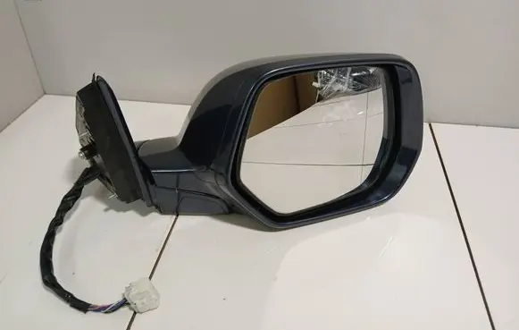 Honda CR-V Front door electric wing mirror E9024386