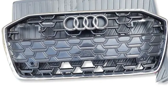 Audi A6 S6 C8 4K Front bumper upper radiator grill 4K0853651R