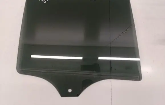 Mercedes-Benz GLB x247 Rear door window glass 43R000091