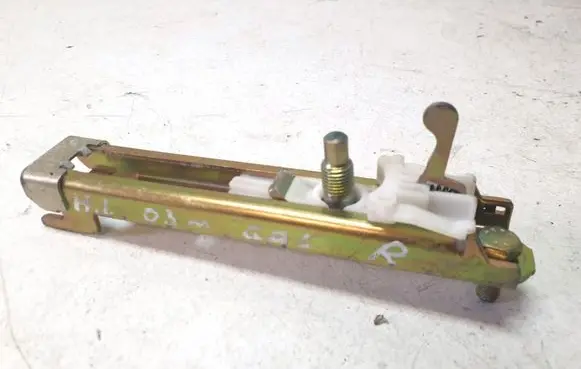 Mercedes-Benz ML W163 Seat belt height adjuster A1638600188