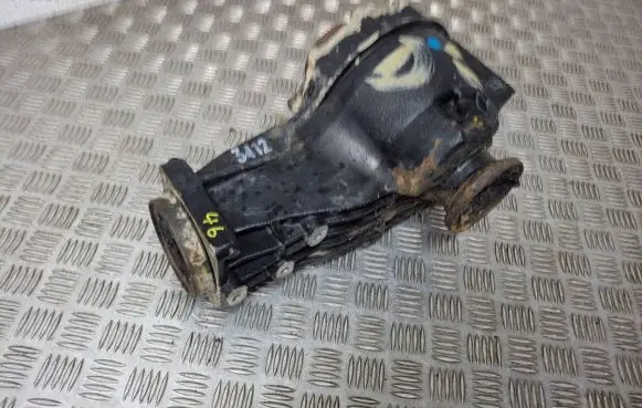 Volkswagen PASSAT B5.5 Rear differential 000B021202