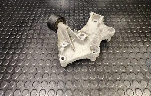Generator/alternator bracket