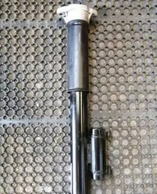 Rear shock absorber/damper