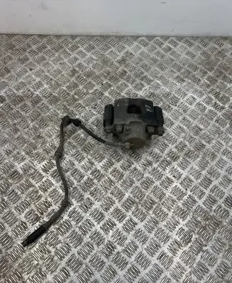 Peugeot 308 Front brake caliper