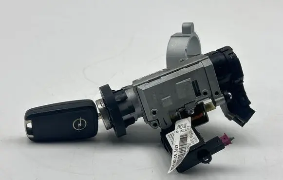 Opel Mokka Ignition lock 31713A1 70004005CN 5901867AK