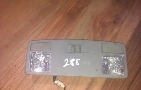 Mazda 3 I Front seat light