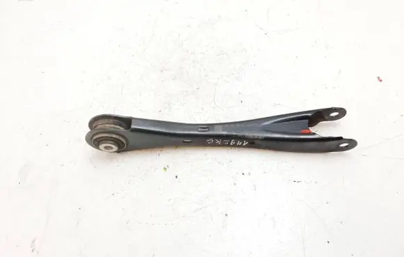 Rear control arm