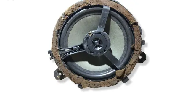 Volvo XC90 Rear door speaker 8633664