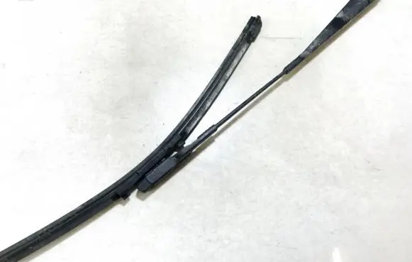 Ford Mondeo MK IV Front wiper blade arm 7s71a17406aa